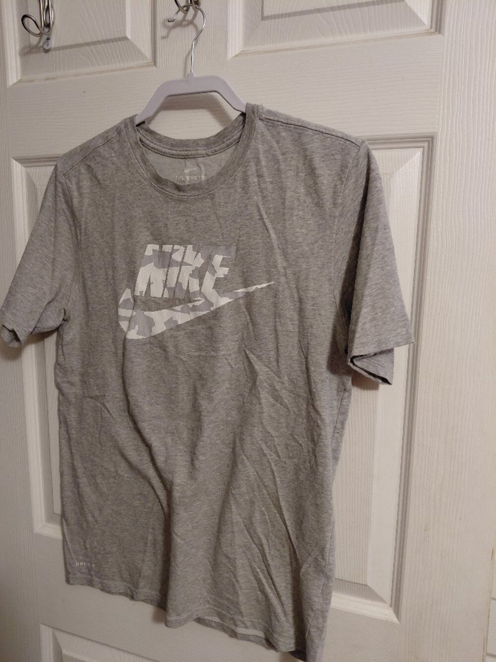 Nike Logo Tshirt, Mens, Med, Grey, New